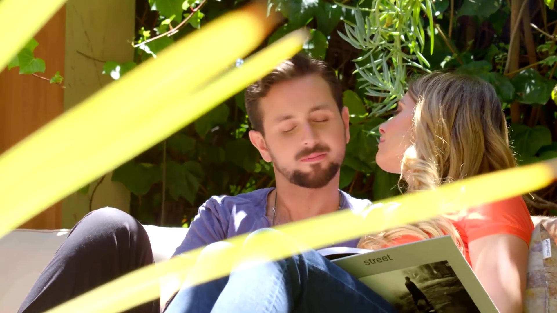 Ashley-Greene-dot-NL_DesignTherapy-2x03HisOrHers0034.jpg Ashley-Greene-dot-NL_DesignTherapy-2x03HisOrHers0034.jpg