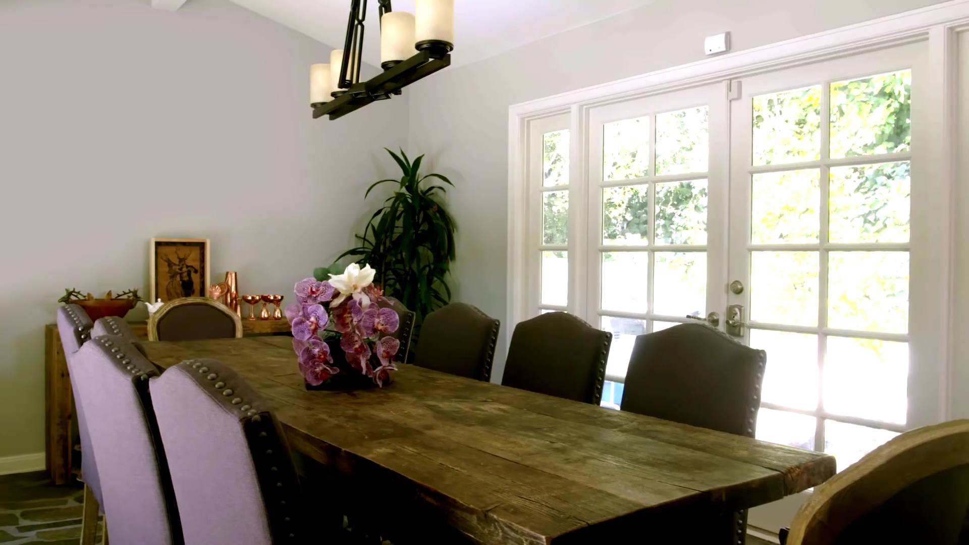 Ashley-Greene-dot-NL_DesignTherapy-2x03HisOrHers0156.jpg