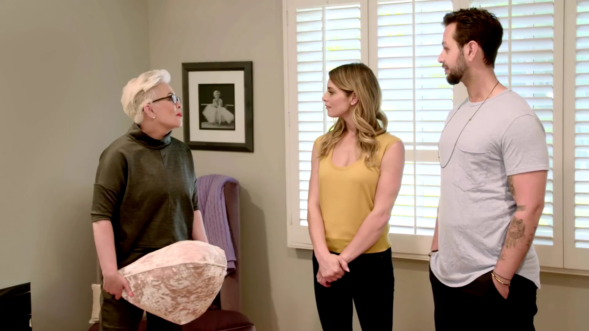 Ashley-Greene-dot-nl_DesignTherapy2x04GoodVibesOnly0131.jpg