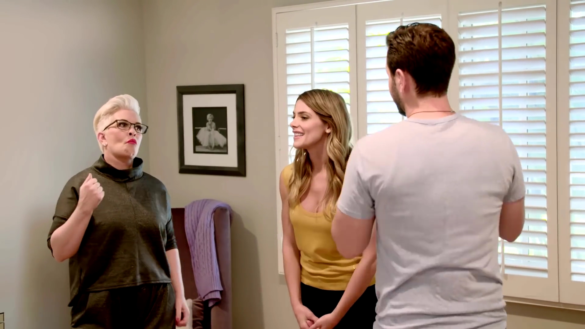 Ashley-Greene-dot-nl_DesignTherapy2x04GoodVibesOnly0224.jpg