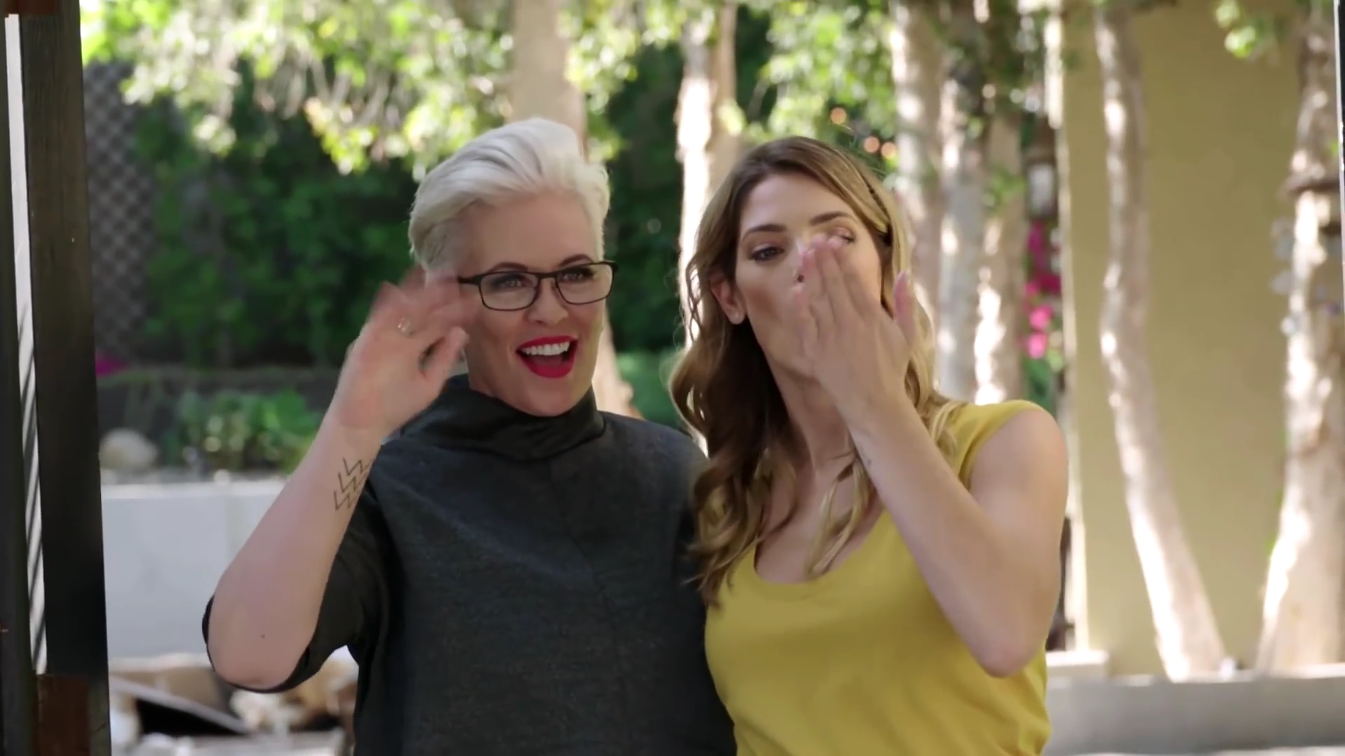 Ashley-Greene-dot-nl_DesignTherapy2x04GoodVibesOnly0292.jpg