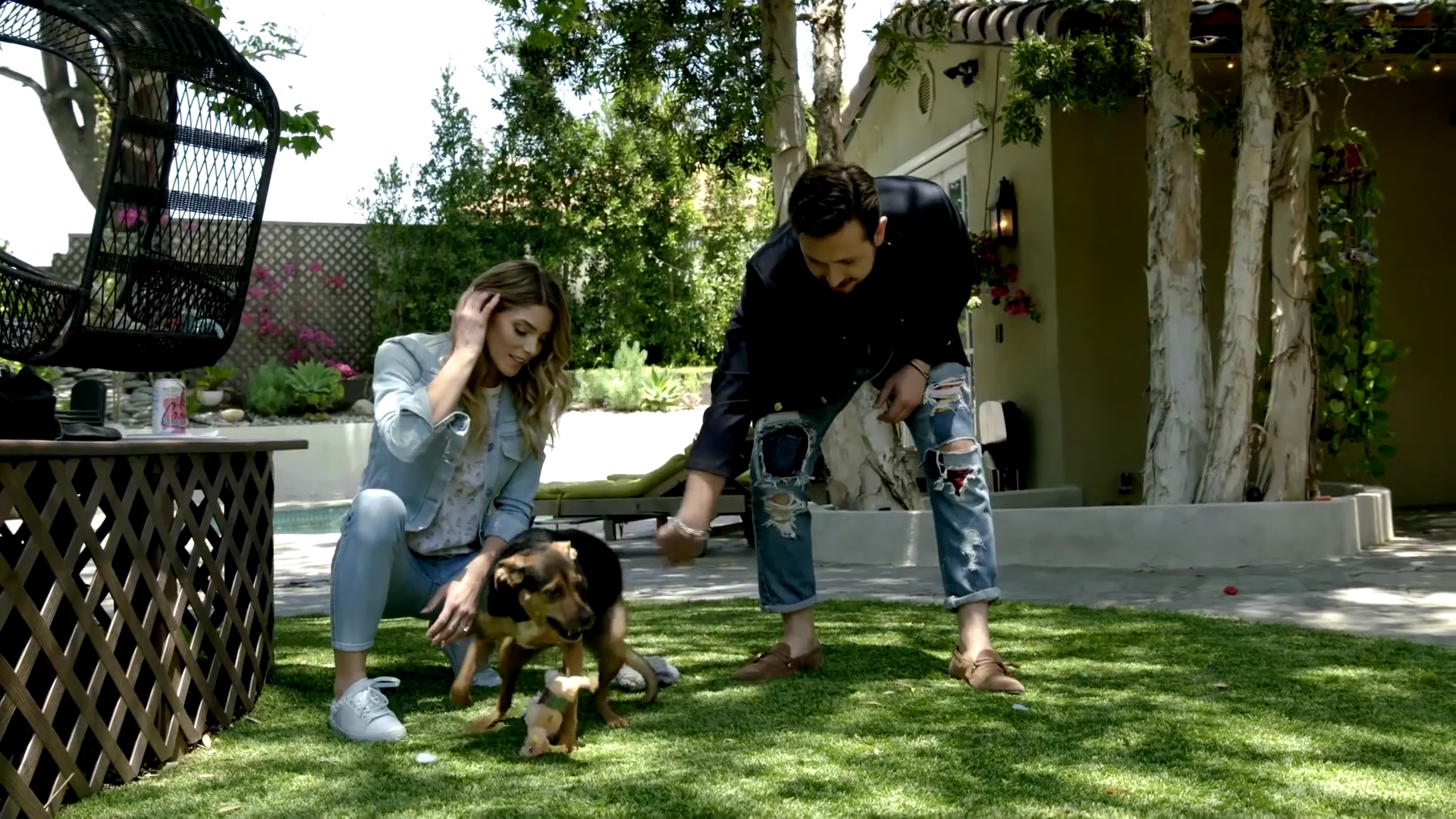 Ashley-Greene-dot-nl_DesignTherapy2x04GoodVibesOnly0294.jpg