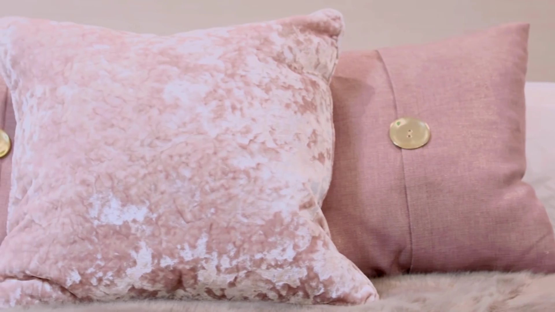 Ashley-Greene-dot-nl_DesignTherapy2x050490.jpg