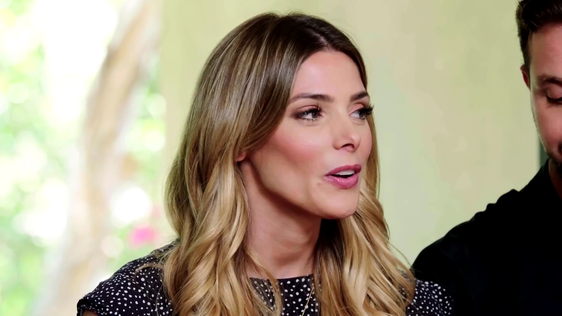 Ashley-Greene-dot-nl_DesignTherapy2x050561.jpg