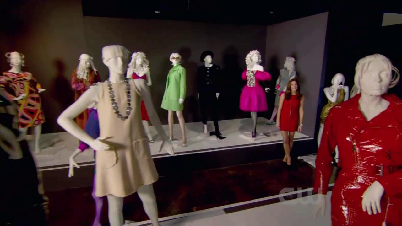 Ashley-Greene_dot_nl-FashionForwardMakingIt_00004.jpg