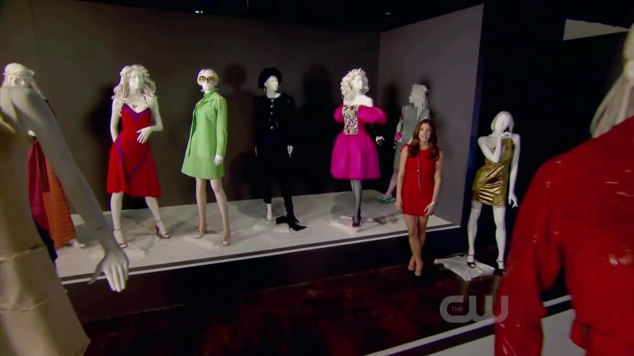 Ashley-Greene_dot_nl-FashionForwardMakingIt_00006.jpg