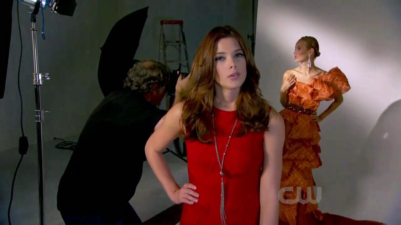 Ashley-Greene_dot_nl-FashionForwardMakingIt_00048.jpg