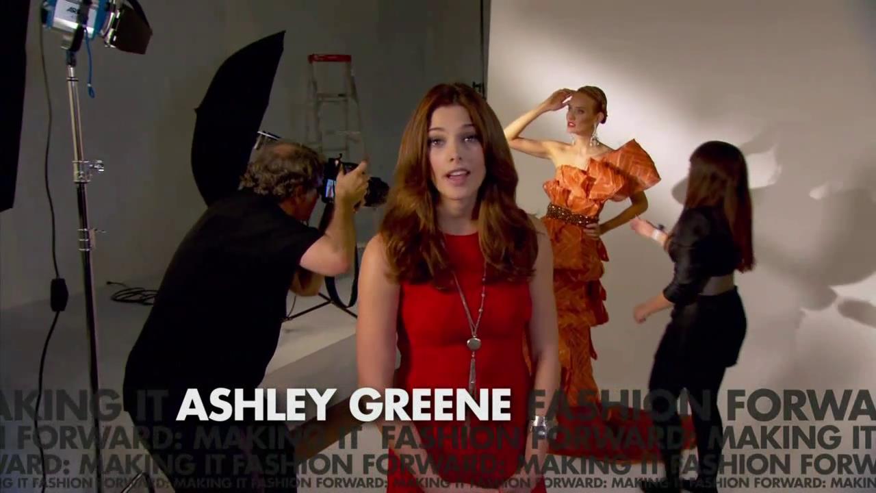 Ashley-Greene_dot_nl-FashionForwardMakingIt_00061.jpg