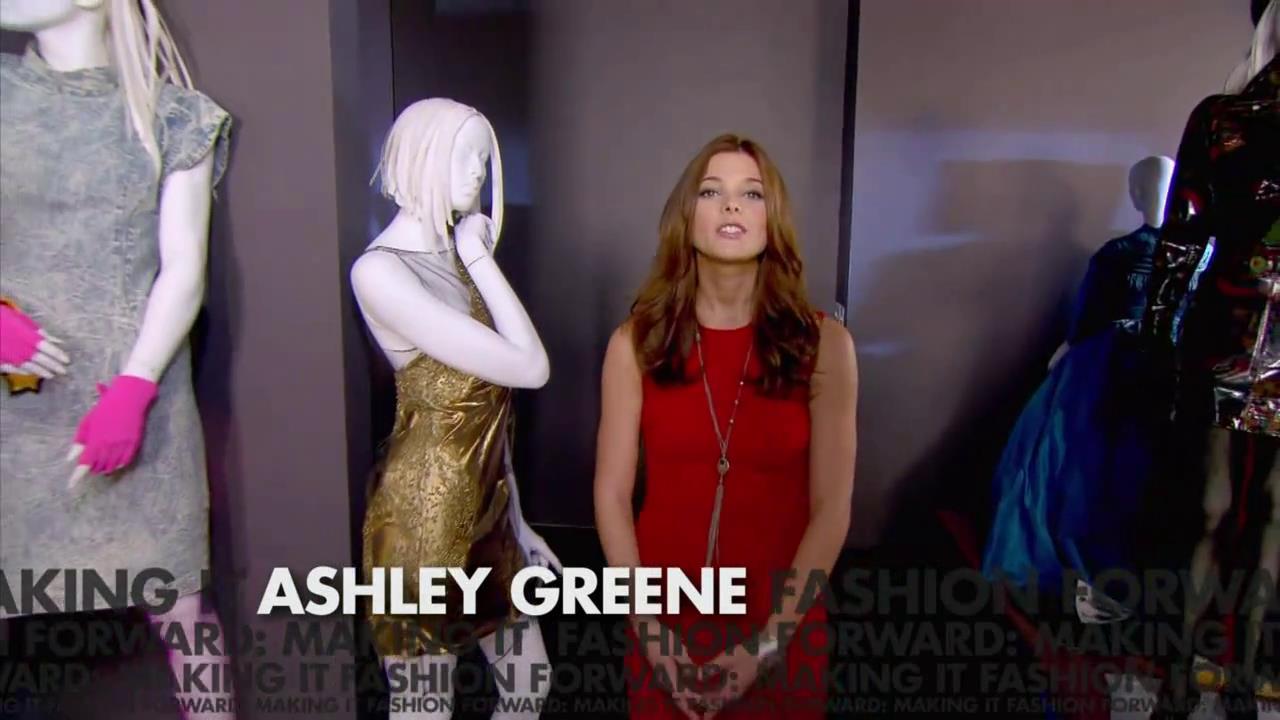 Ashley-Greene_dot_nl-FashionForwardMakingIt_00112.jpg