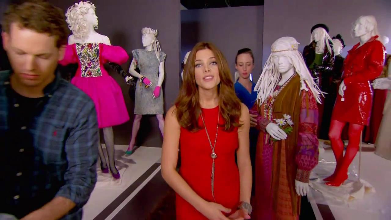 Ashley-Greene_dot_nl-FashionForwardMakingIt_00119.jpg