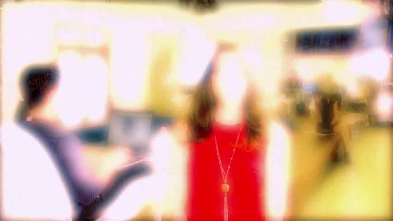 Ashley-Greene_dot_nl-FashionForwardMakingIt_00154.jpg