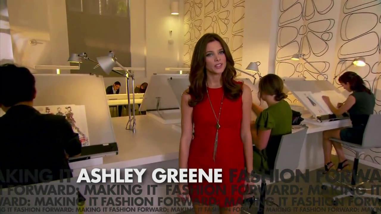 Ashley-Greene_dot_nl-FashionForwardMakingIt_00189.jpg