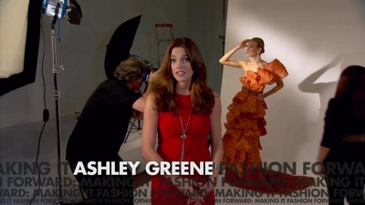 Ashley-Greene_dot_nl-FashionForwardMakingIt_00060.jpg