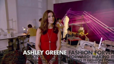 Ashley-Greene_dot_nl-FashionForwardMakingIt_00090.jpg