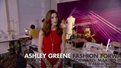 Ashley-Greene_dot_nl-FashionForwardMakingIt_00091.jpg