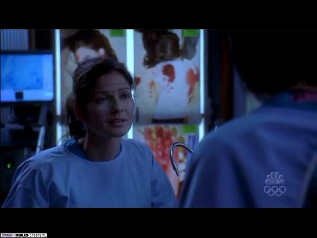 Ashley-Greene-dot-nl_CrossingJordan00030.jpg