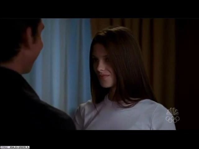 Ashley-Greene-dot-nl_CrossingJordan00040.jpg