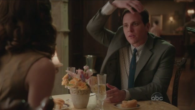 Ashley-Greene-dot-nl-PanAm1x09-0070.jpg