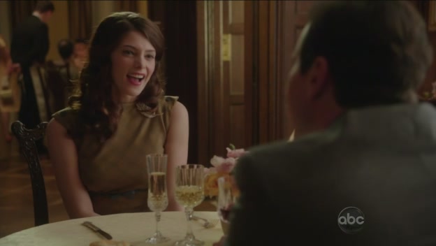 Ashley-Greene-dot-nl-PanAm1x09-0072.jpg