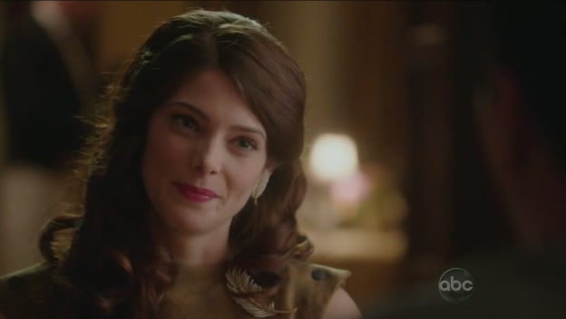 Ashley-Greene-dot-nl-PanAm1x09-0083.jpg
