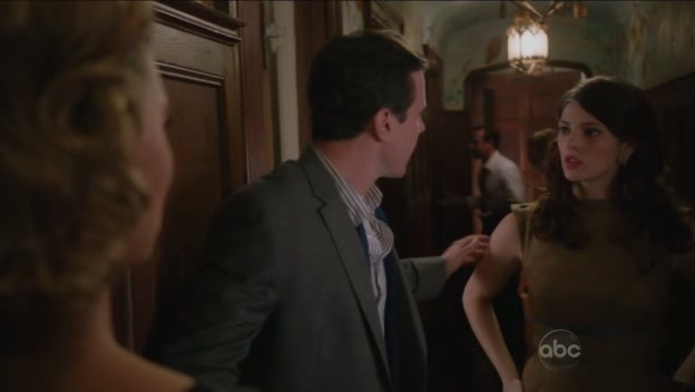 Ashley-Greene-dot-nl-PanAm1x09-0320.jpg