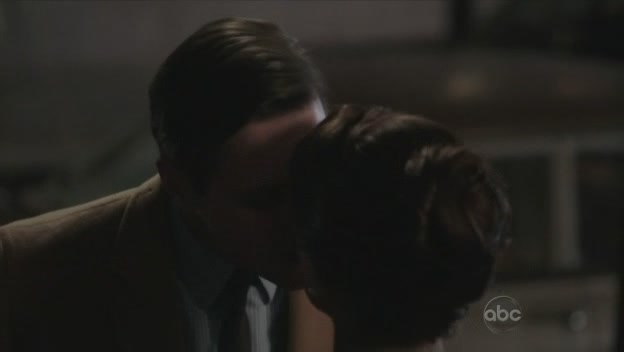 Ashley-Greene-dot-nl_PanAm2x10SecretAndLies0234.jpg