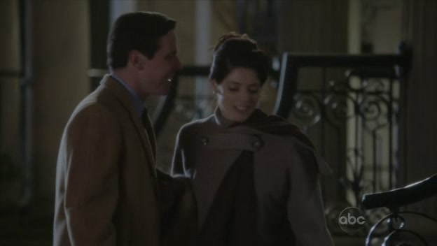 Ashley-Greene-dot-nl_PanAm2x10SecretAndLies0236.jpg