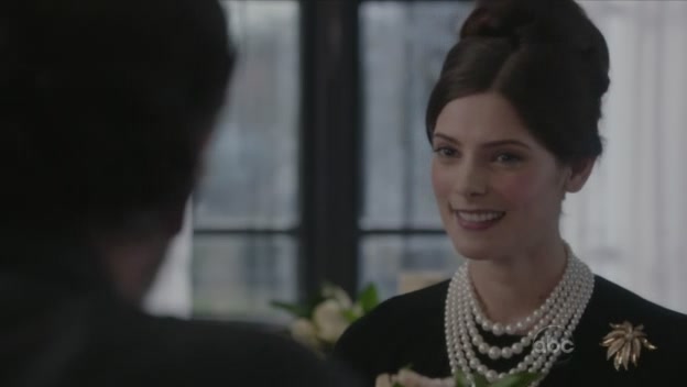 Ashley-Greene-dot-nl_PanAm2x10SecretAndLies1297.jpg