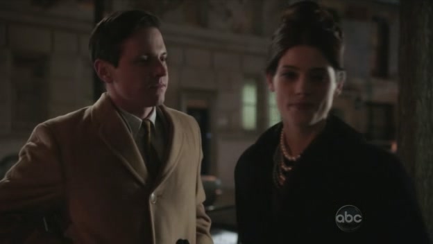 Ashley-Greene-dot-nl_PanAm2x10SecretAndLies1649.jpg