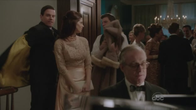 Ashley-Greene-dot-nl_PanAm1x11-0000.jpg