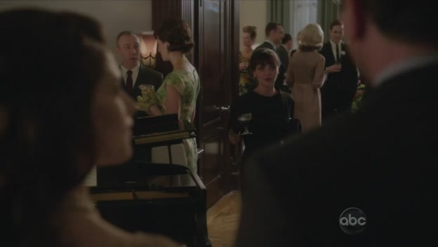 Ashley-Greene-dot-nl_PanAm1x11-0005.jpg