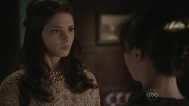 Ashley-Greene-dot-nl_PanAm1x11-0675.jpg