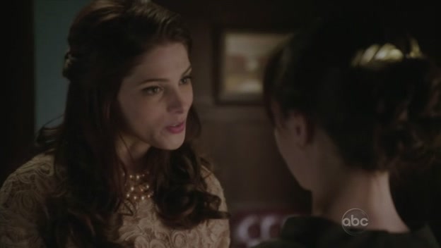 Ashley-Greene-dot-nl_PanAm1x11-0686.jpg