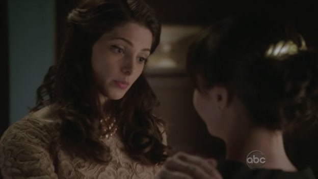 Ashley-Greene-dot-nl_PanAm1x11-0716.jpg