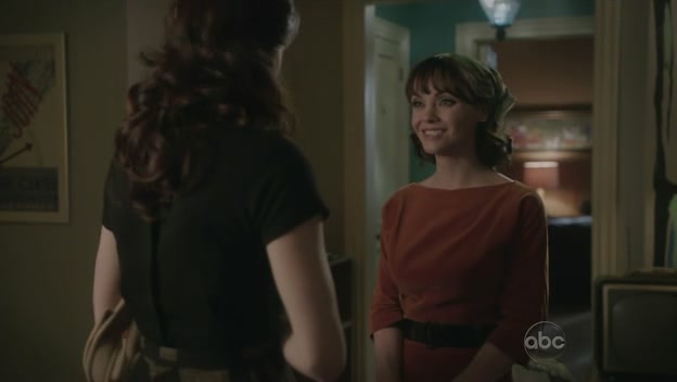 Ashley-Greene-dot-nl_PanAm1x120162.jpg