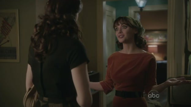 Ashley-Greene-dot-nl_PanAm1x120163.jpg