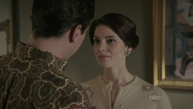 Ashley-Greene-dot-nl_PanAm1x120652.jpg