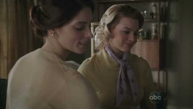 Ashley-Greene-dot-nl_PanAm1x121043.jpg