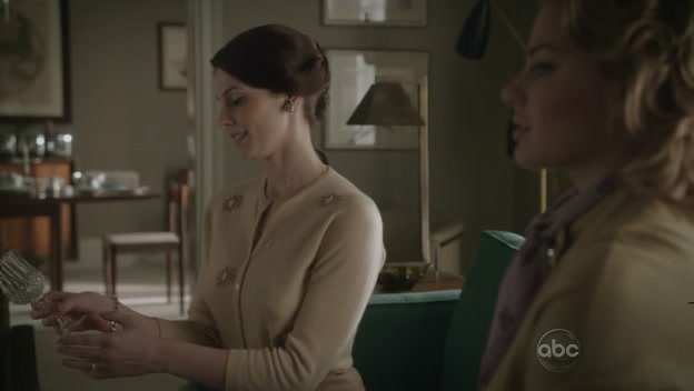 Ashley-Greene-dot-nl_PanAm1x121049.jpg