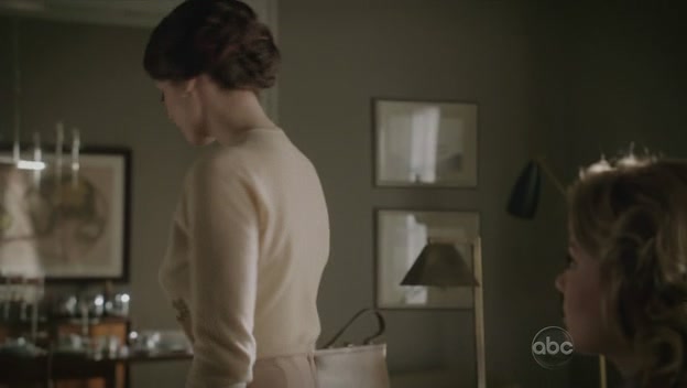 Ashley-Greene-dot-nl_PanAm1x121067.jpg