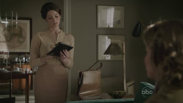 Ashley-Greene-dot-nl_PanAm1x121084.jpg