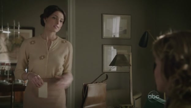 Ashley-Greene-dot-nl_PanAm1x121091.jpg