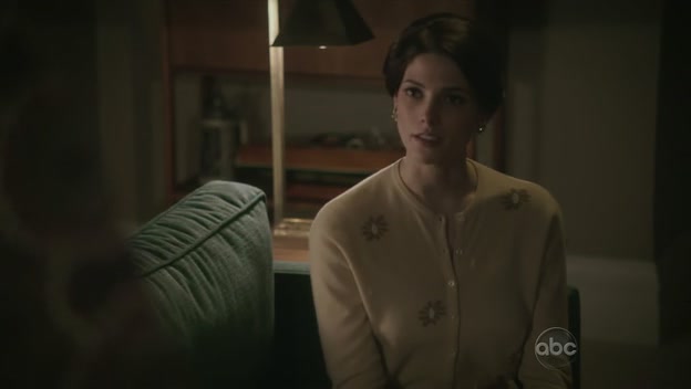 Ashley-Greene-dot-nl_PanAm1x121550.jpg