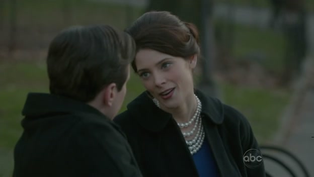 Ashley-Greene-dot-nl_PanAm1x122210.jpg