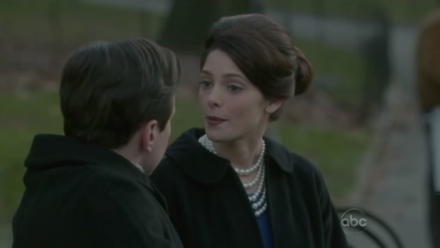 Ashley-Greene-dot-nl_PanAm1x122243.jpg