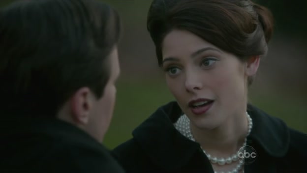 Ashley-Greene-dot-nl_PanAm1x122285.jpg
