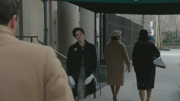 Ashley-Greene-dot-nl_PanAm1x14-0002.jpg