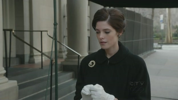Ashley-Greene-dot-nl_PanAm1x14-0079.jpg