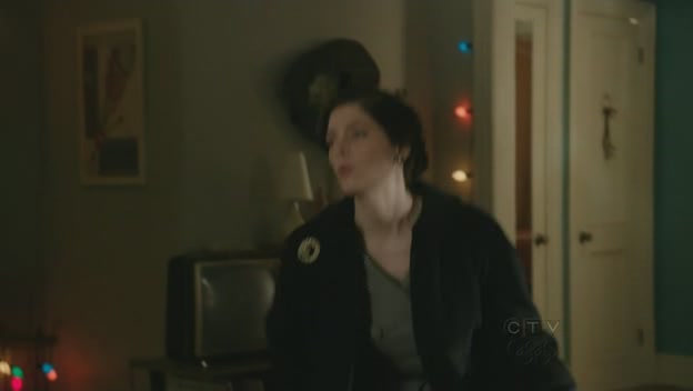 Ashley-Greene-dot-nl_PanAm1x14-0121.jpg