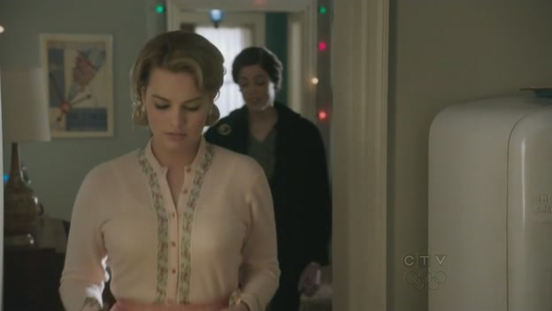 Ashley-Greene-dot-nl_PanAm1x14-0123.jpg